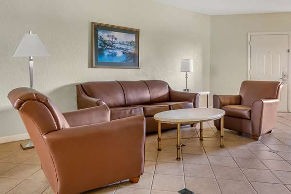  - Hilton Vacation Club Mystic Dunes Celebration