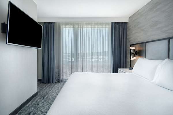  - Embassy Suites Halcyon Alpharetta