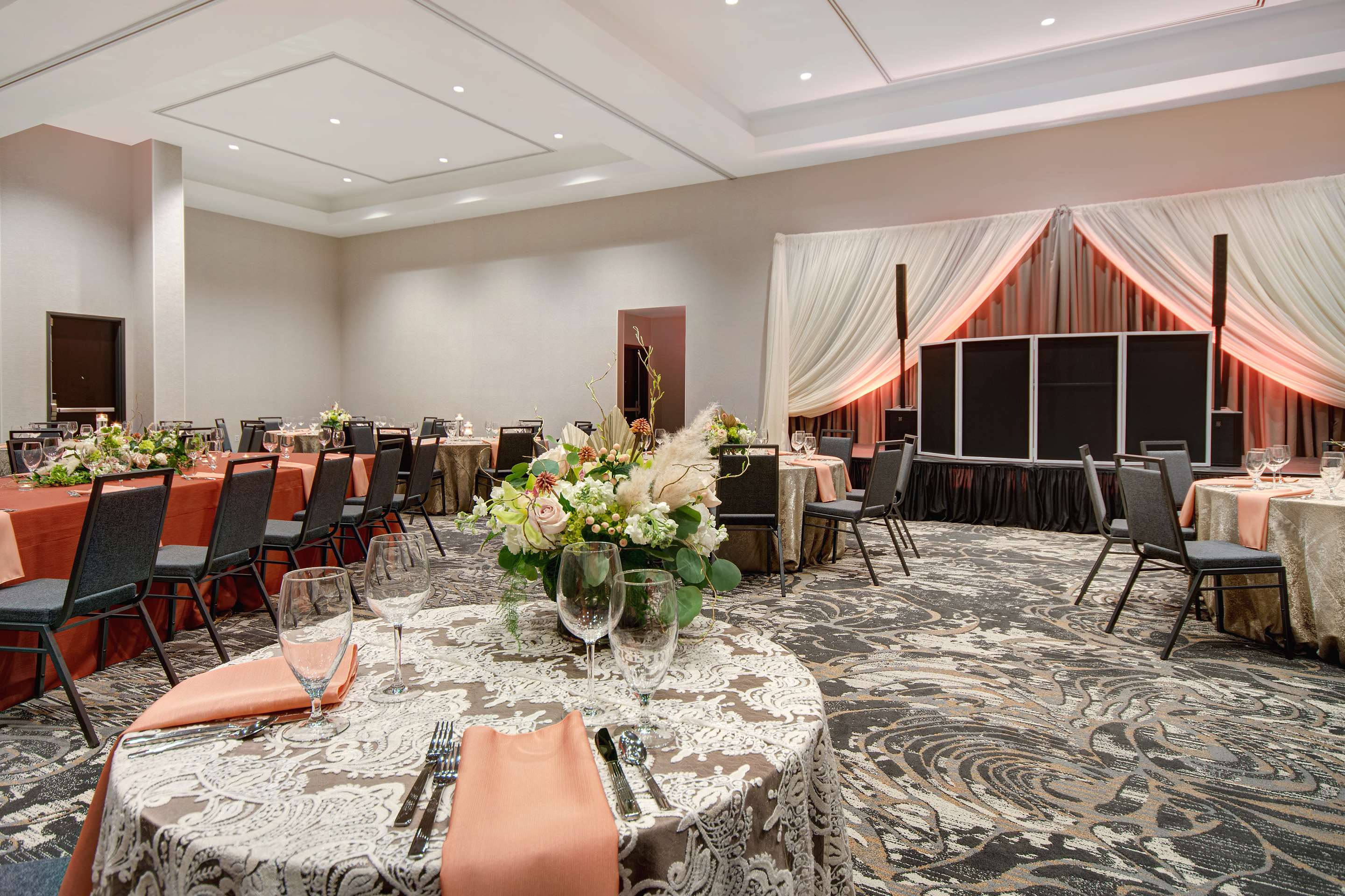 Meeting Room | Embassy Suites By Hilton Alpharetta Halcyon