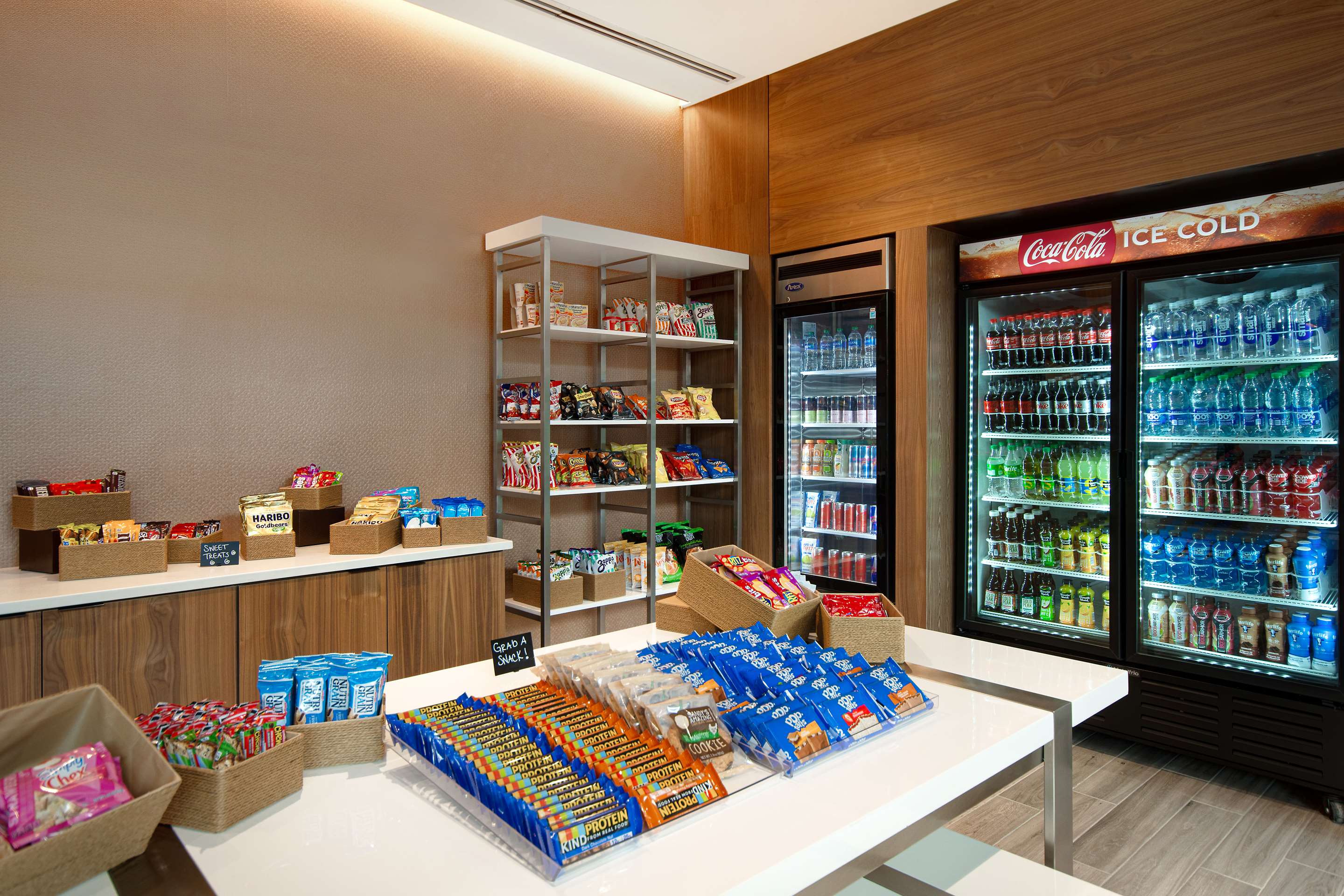 Restaurant | Embassy Suites By Hilton Alpharetta Halcyon