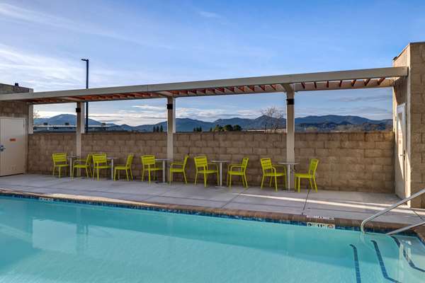 Pool - Home2 Suites by Hilton Redding