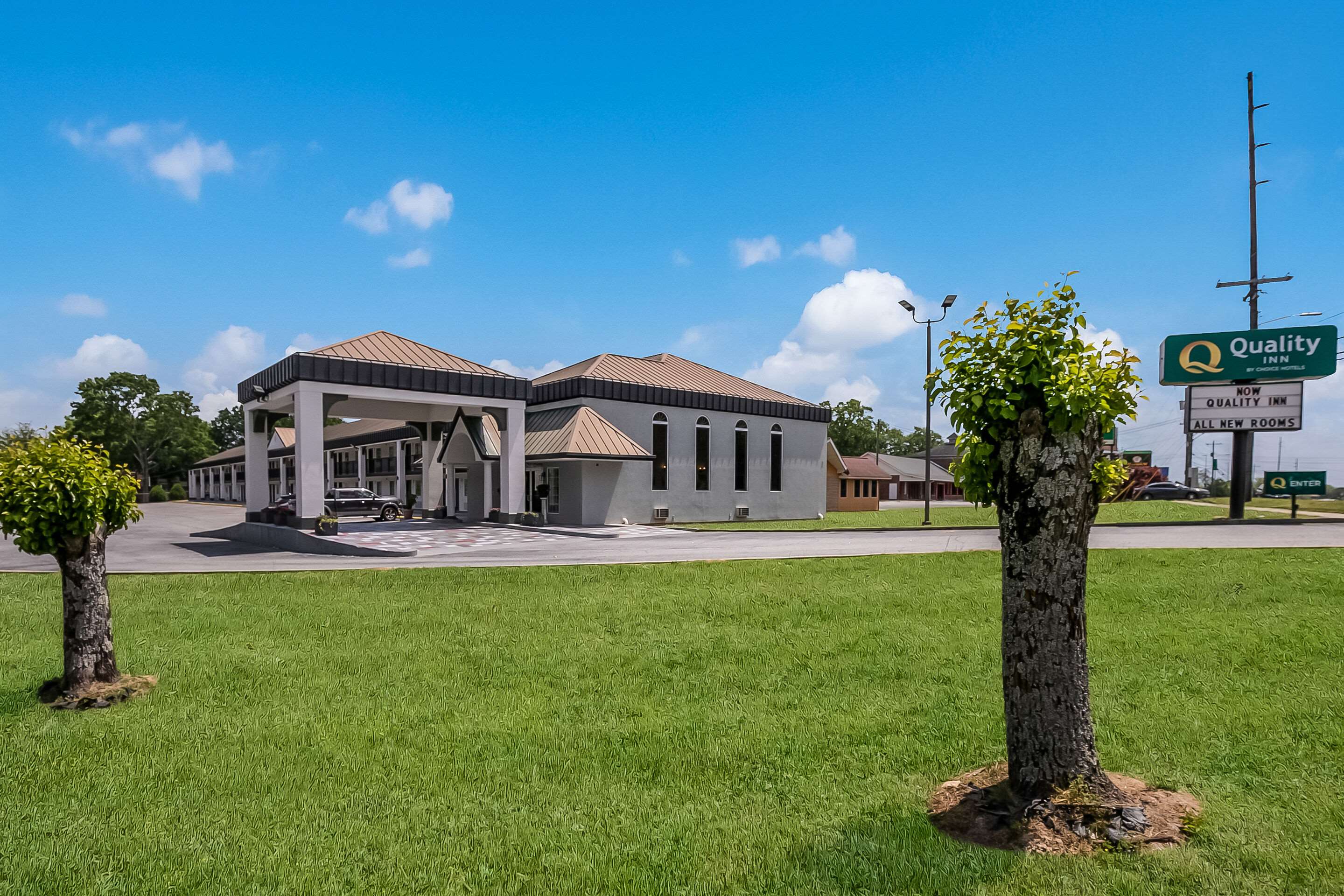 Hotel exterior | Quality Inn