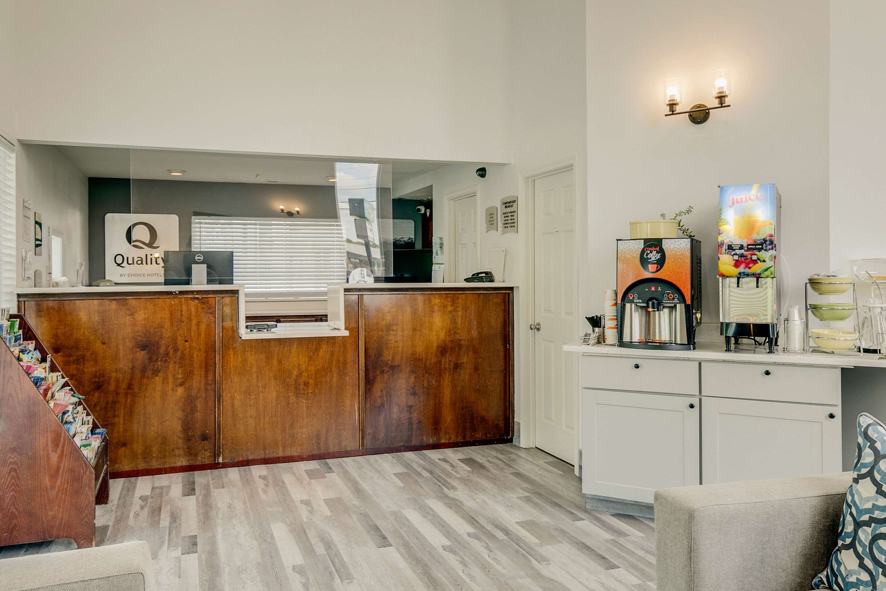Front desk with friendly staff | Quality Inn