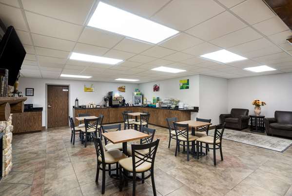 Amenities - Quality Inn & Suites Monterey