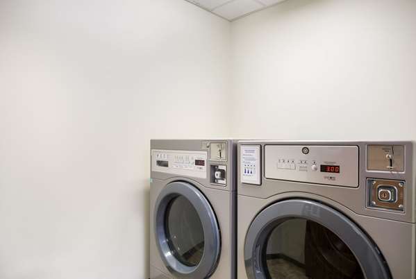 Amenities - Quality Inn & Suites Monterey