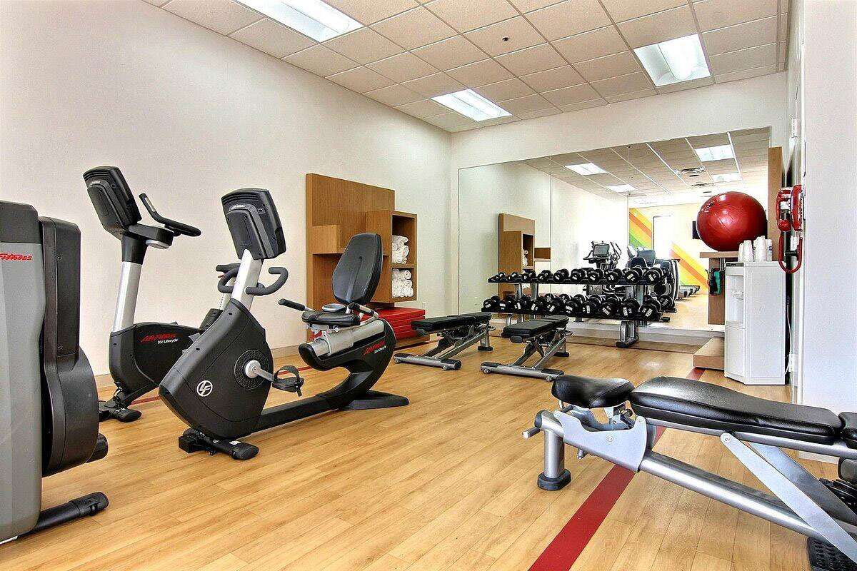 Health club fitness center gym | Wyndham Omaha Hotel - West Dodge