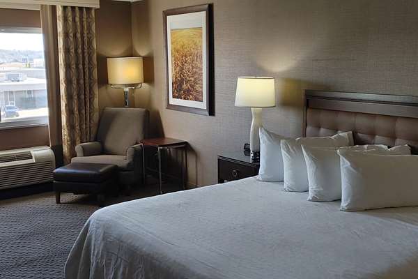  - Wyndham Hotel West Omaha