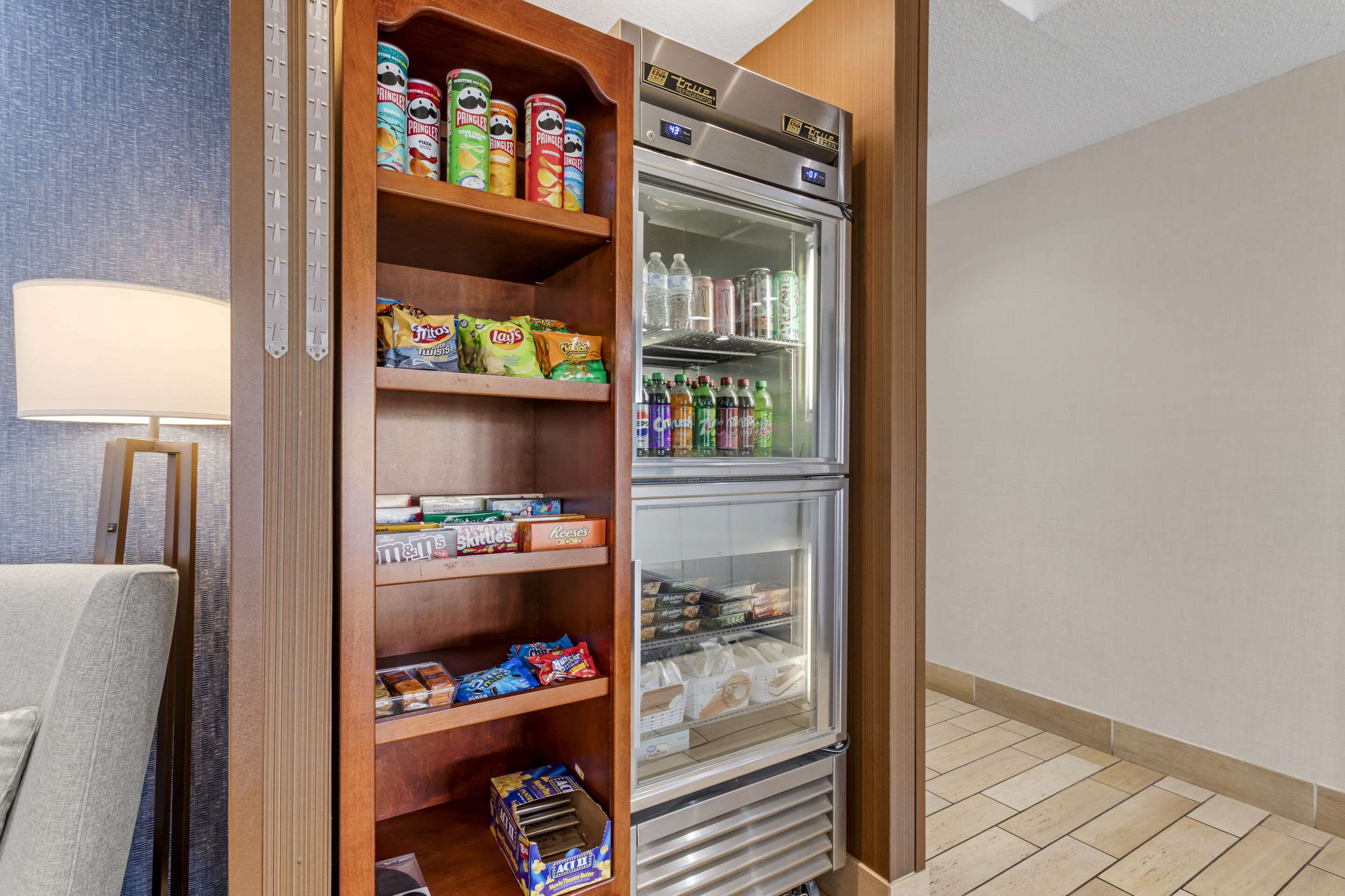 Hotel marketplace | Comfort Inn & Suites