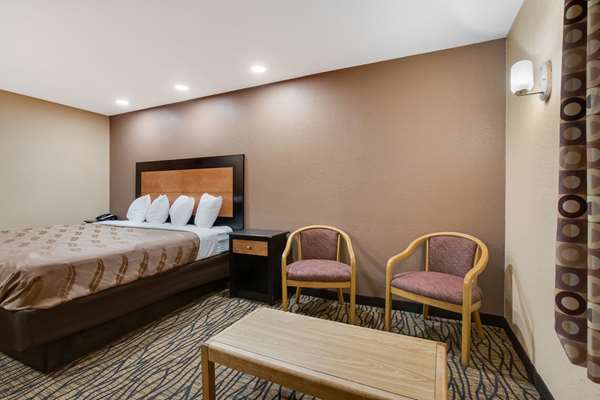 Suite - Quality Inn Lee's Summit