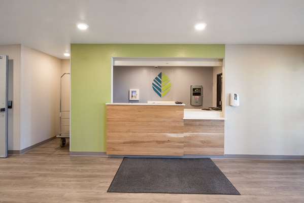  - WoodSpring Suites Colorado Springs - I-25, Exit 153