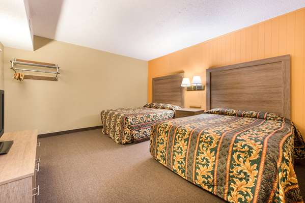 Suite - LeConte Motor Lodge Gatlinburg