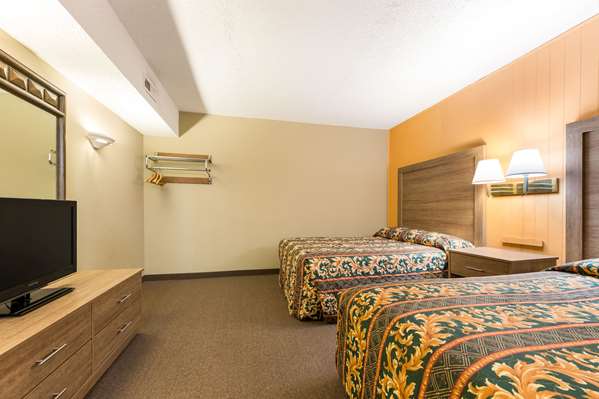 Suite - LeConte Motor Lodge Gatlinburg
