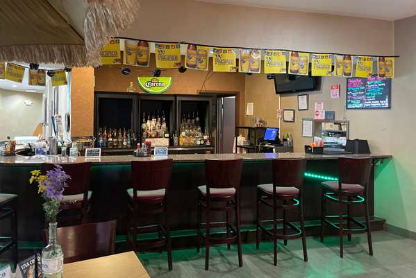 Restaurant - Wyndham Garden Hotel Dover