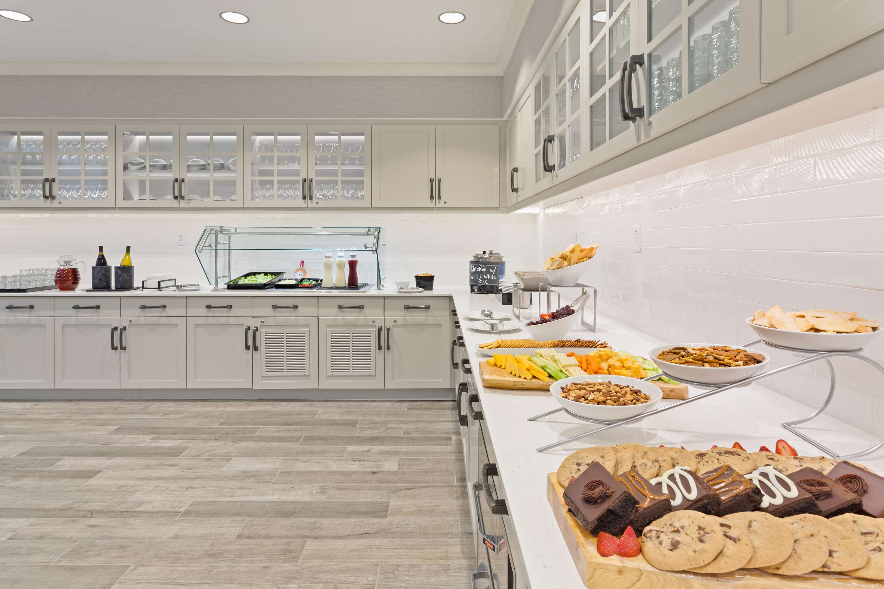 Restaurant | Homewood Suites by Hilton Panama City Beach
