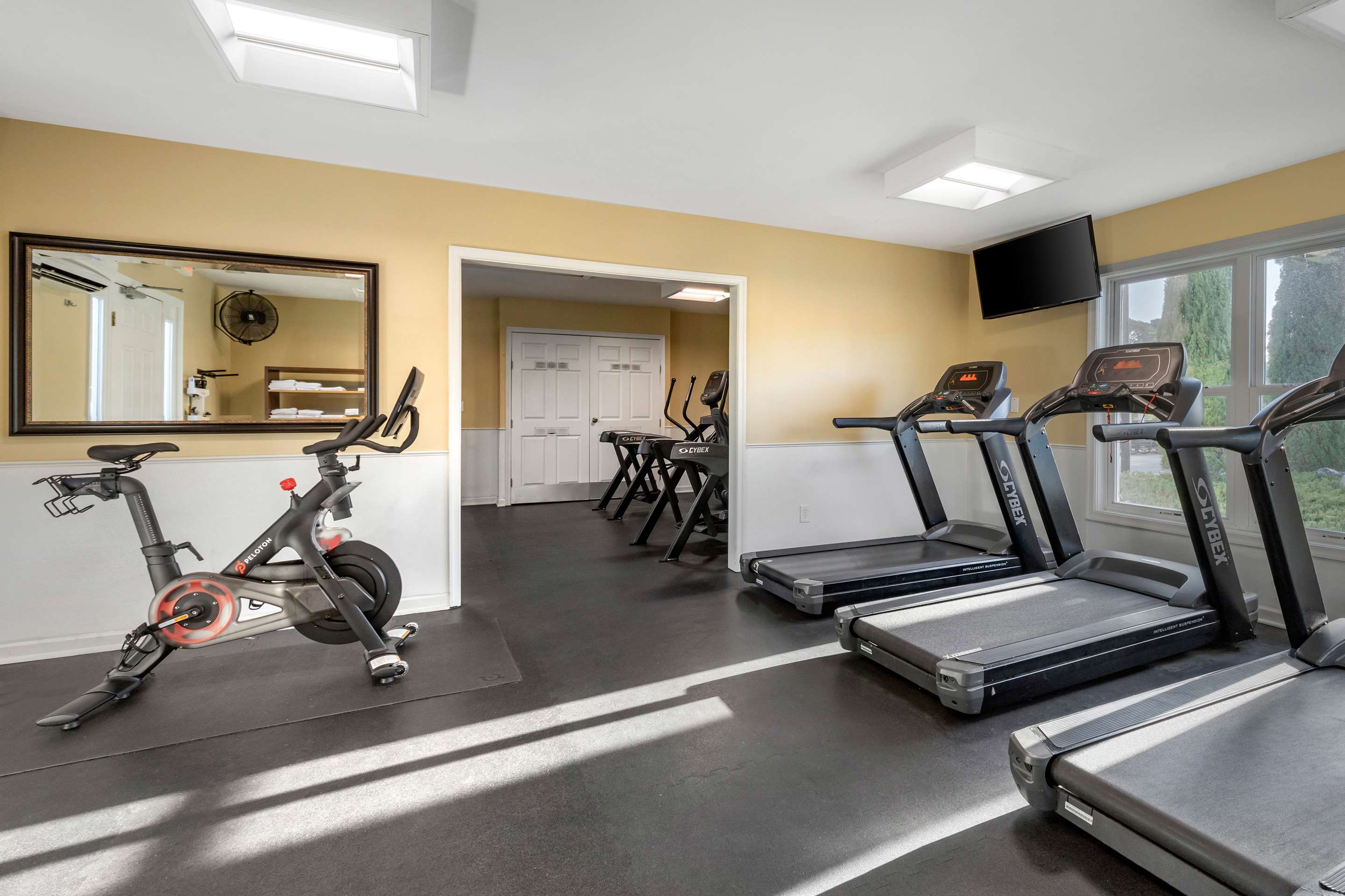 Health club fitness center gym | Hilton Vacation Club The Historic Powhatan Williamsburg
