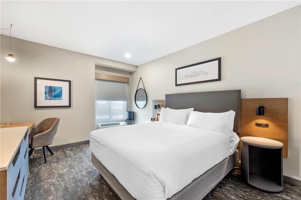 KIOTA INN AND EVENT CENTER SUTTER C-guestroom-Guest Room,Suite,On-Site.jpg