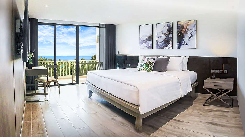 PARADOX PHUKET-guestroom-Guest Room,On-Site.jpg