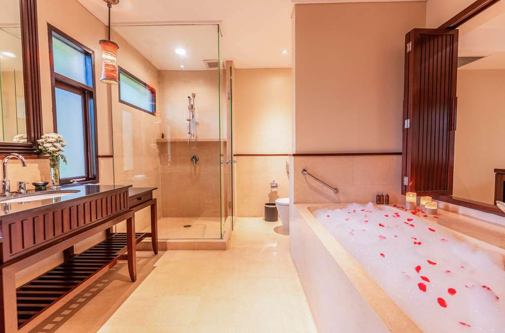 PARADOX PHUKET-guestroom-Guest Room,Bathroom,Suite,On-Site.jpg