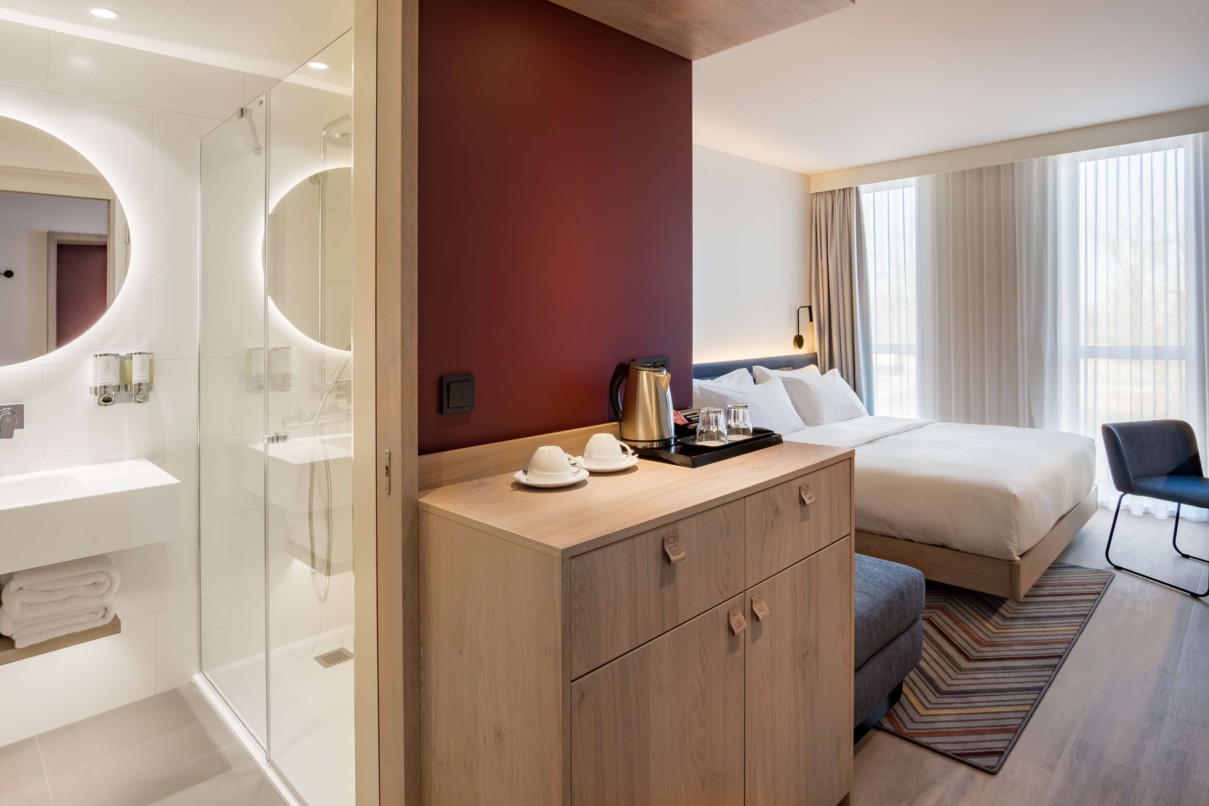Hampton by Hilton Riga Airport Room Type - KING ROOM