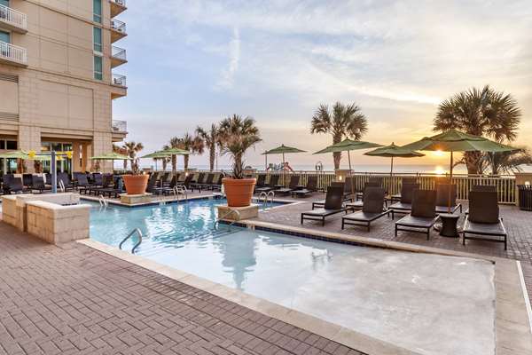 Pool - Hilton Vacation Club Oceanaire Resort Virginia Beach