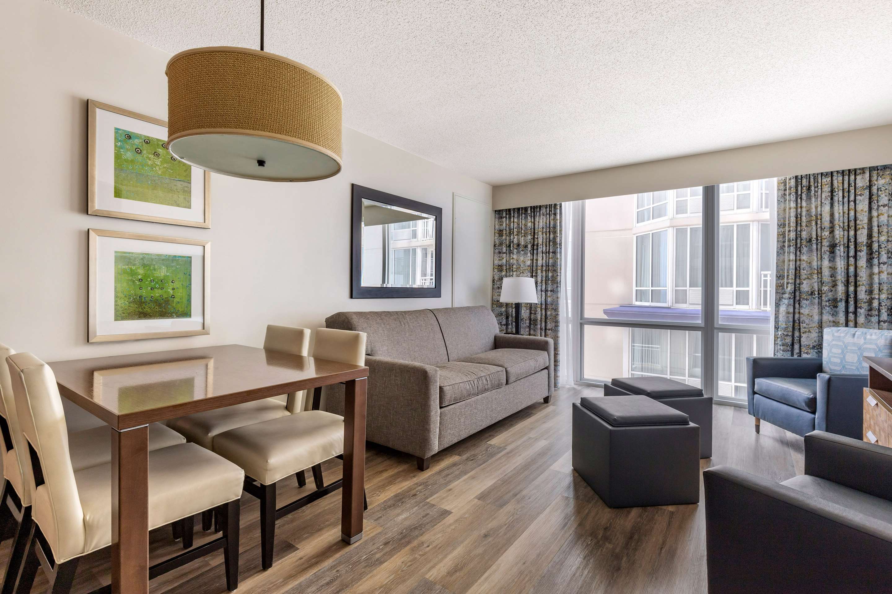 Guest room