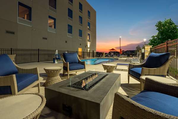  - La Quinta Inn & Suites Pflugerville