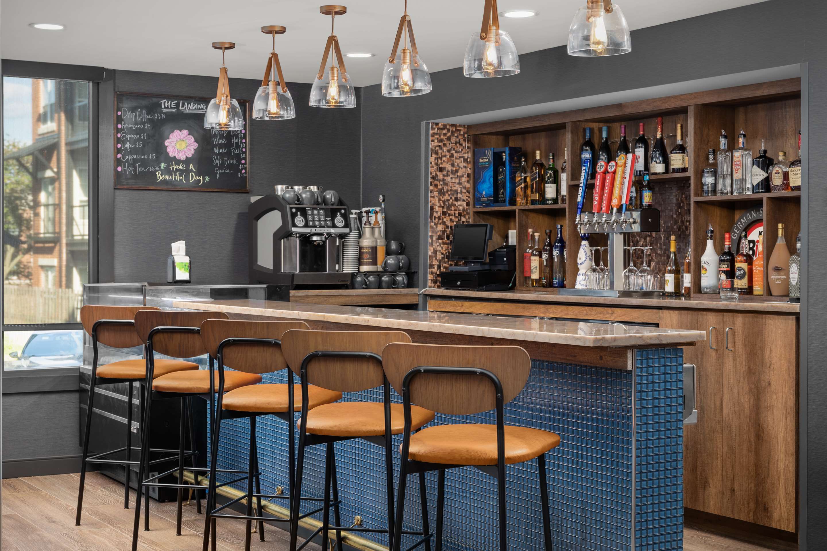 BarLounge | Hotel Westport Kansas City, Tapestry Collection by Hilton