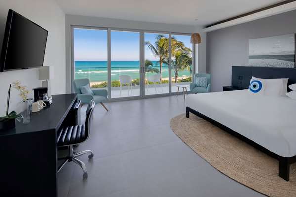  - MB Hotel Beachfront Miami Beach