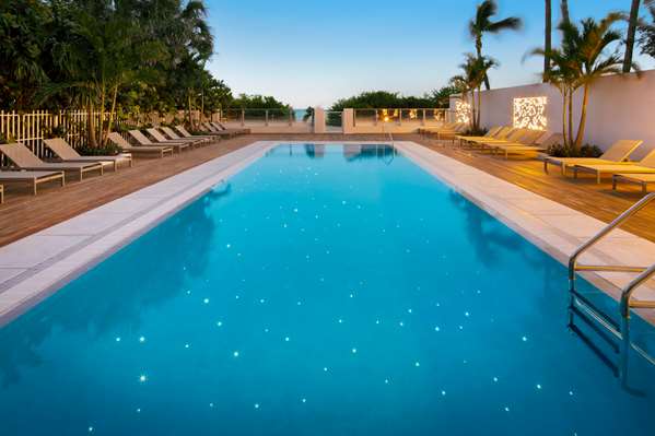 Pool - MB Hotel Beachfront Miami Beach
