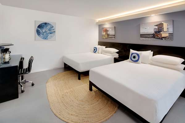 - MB Hotel Beachfront Miami Beach