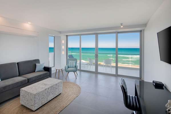  - MB Hotel Beachfront Miami Beach