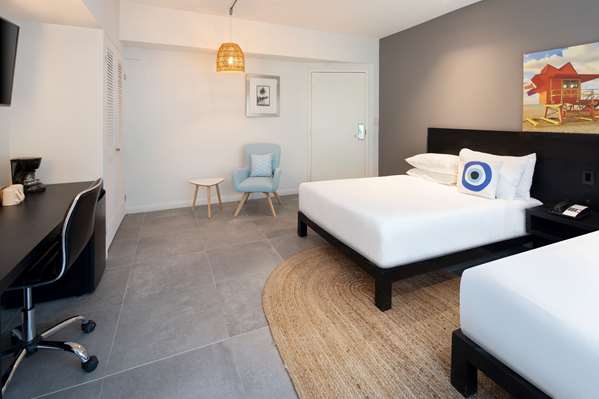  - MB Hotel Beachfront Miami Beach