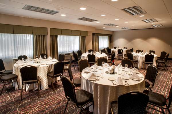  - Inn at Fox Chase Bensalem