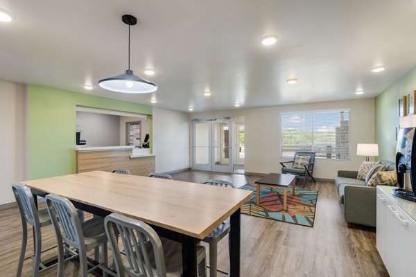  - WoodSpring Suites Smyrna - I-24, Exit 66