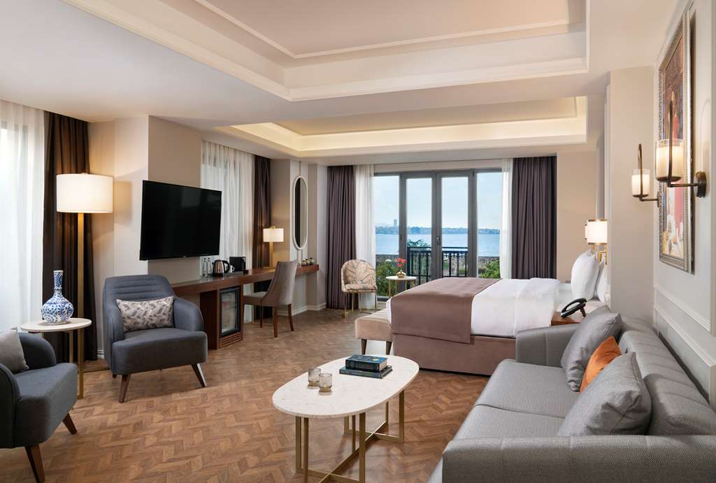 ROYAN HOTEL HAGIA SOPHIA ISTANBUL-guestroom-Guest Room,Suite,On-Site.jpg