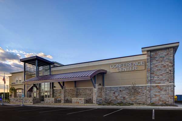 Exterior view - Homewood Suites by Hilton Oak Creek - I-41 &  I-94, Exit 321