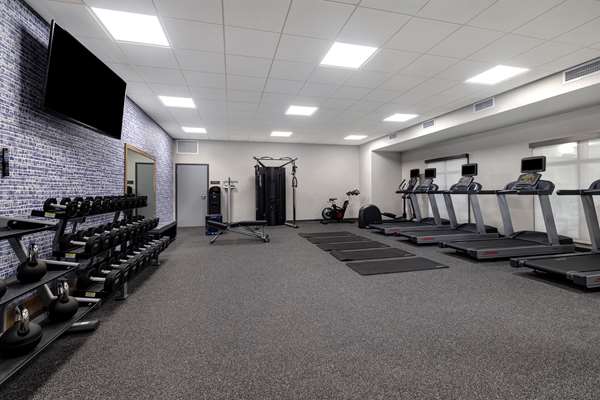 Fitness/ Exercise Room - Homewood Suites by Hilton Oak Creek - I-41 &  I-94, Exit 321
