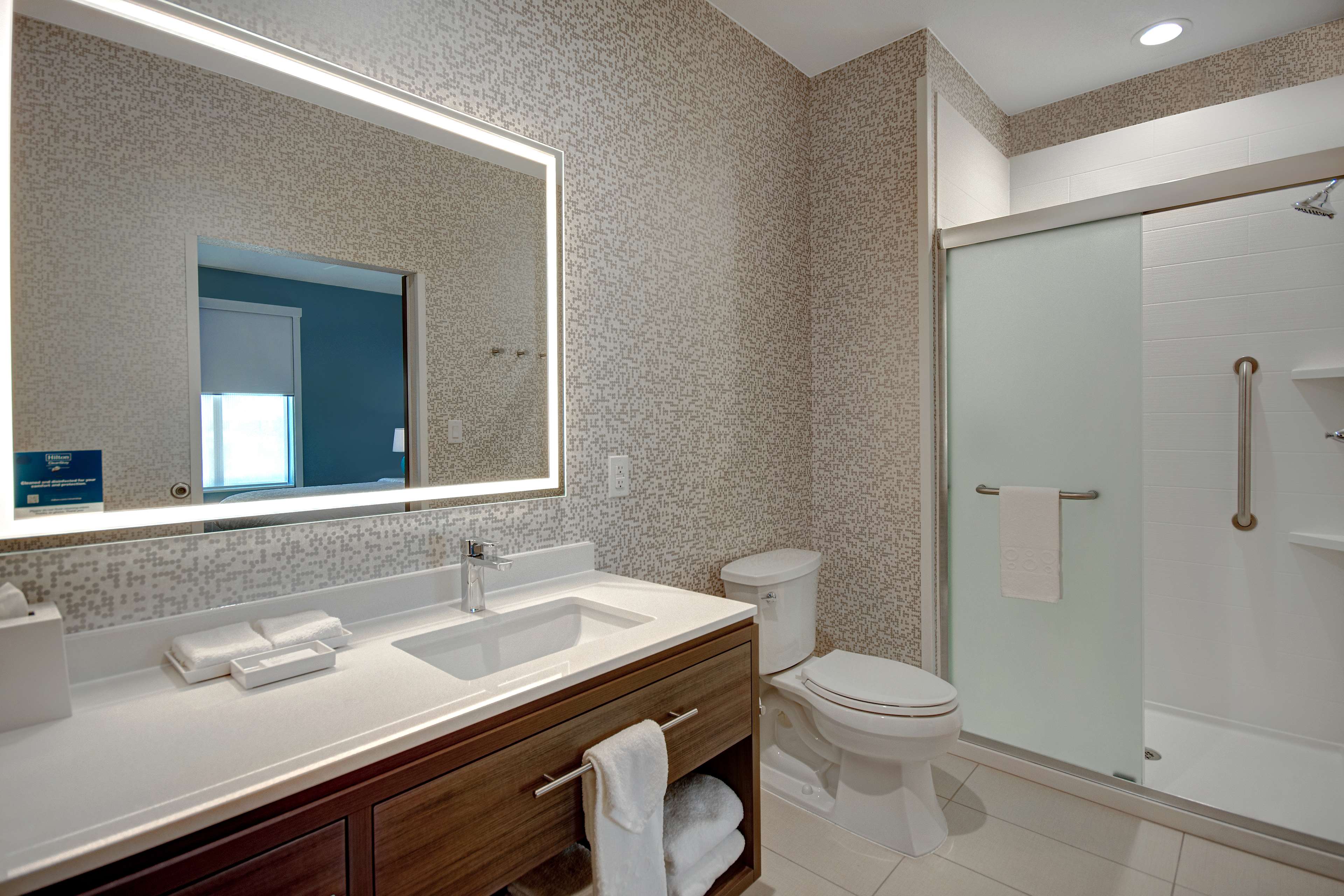 Home2 Suites by Hilton Burleson Room Type - 1KING HEARING ACC SUITE