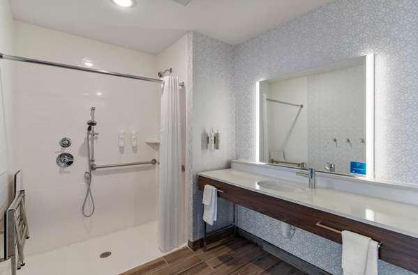  - Hampton Inn Northeast Colorado Springs