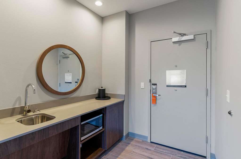 Hampton Inn Colorado Springs Northeast Room Type - 1KN MOB HEA ACC RIS STU