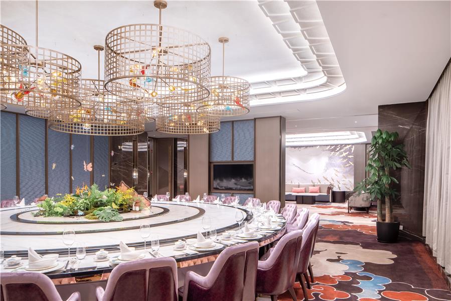 Dining,Dining Area,Restaurant,On-Site