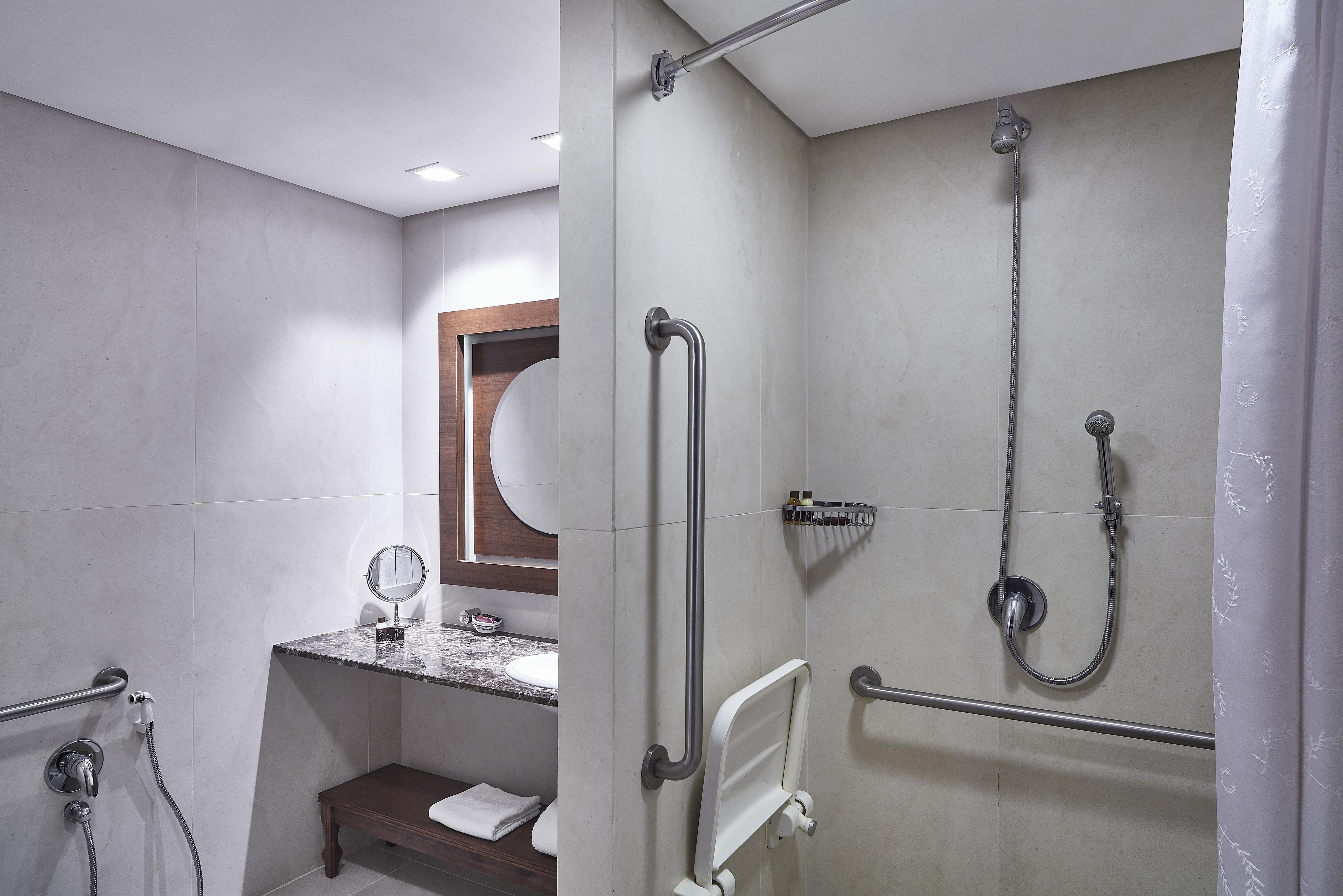 Hilton Porto Alegre Room Type - 1KING SUPERIOR ACC RI SHWR