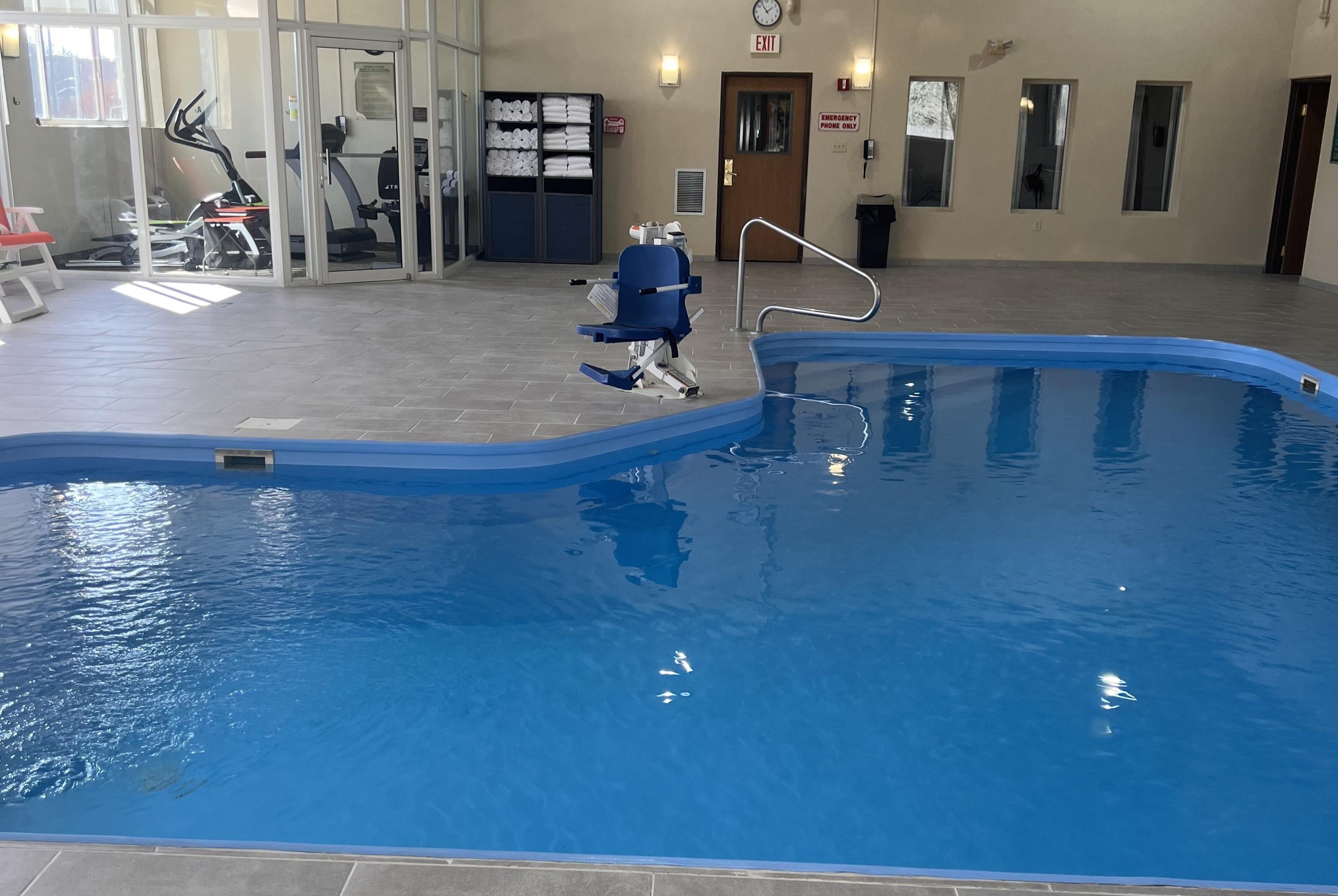Pool - indoor | Wingate by Wyndham Pittsburgh/New Stanton