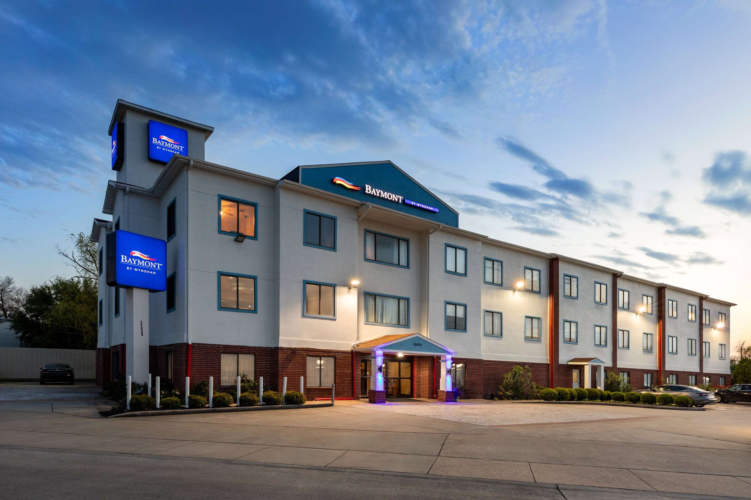 Exterior | Baymont by Wyndham Houston Brookhollow