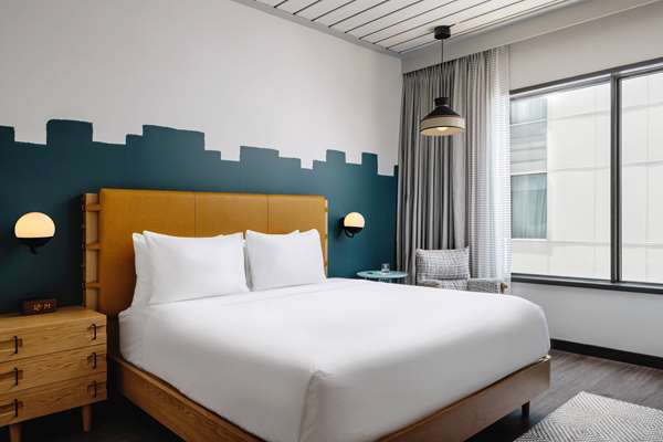  - Origin Hotel Central Austin - I-35, Exit 237 A&B