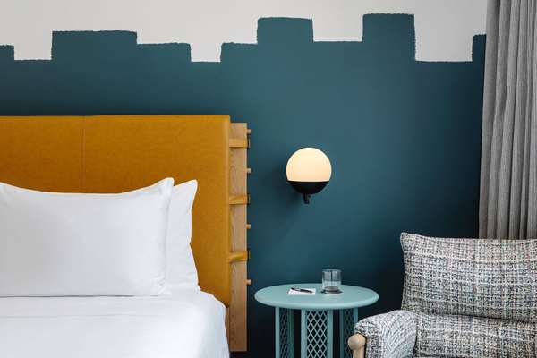  - Origin Hotel Central Austin - I-35, Exit 237 A&B