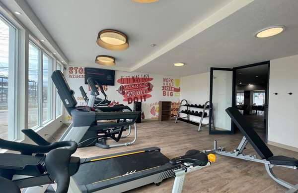 Fitness/ Exercise Room - Superior Shores Hotel Thunder Bay