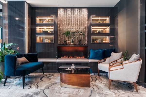 Spa - Paradox Hotel West End Vancouver