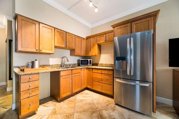  - SureStay Plus Hotel by Best Western The Villages Lady Lake