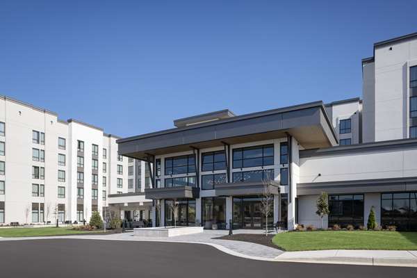 Exterior view - Embassy Suites Bowling Green